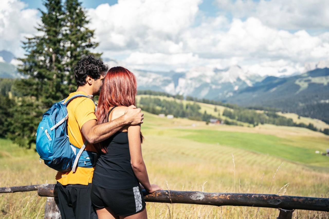 Saltria - Your Alpine Experience Alpe Di Siusi Kültér fotó