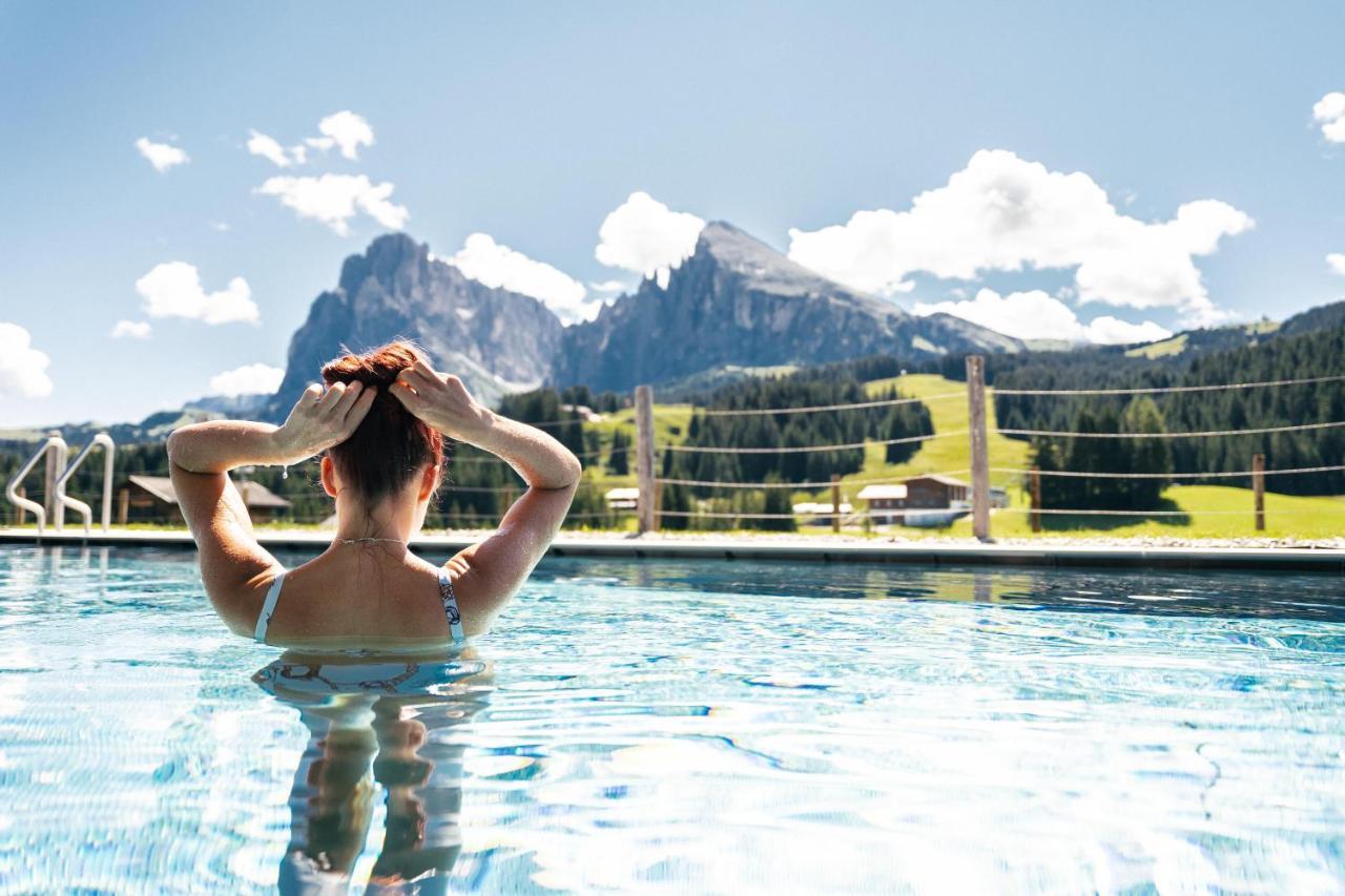 Saltria - Your Alpine Experience Alpe Di Siusi Kültér fotó